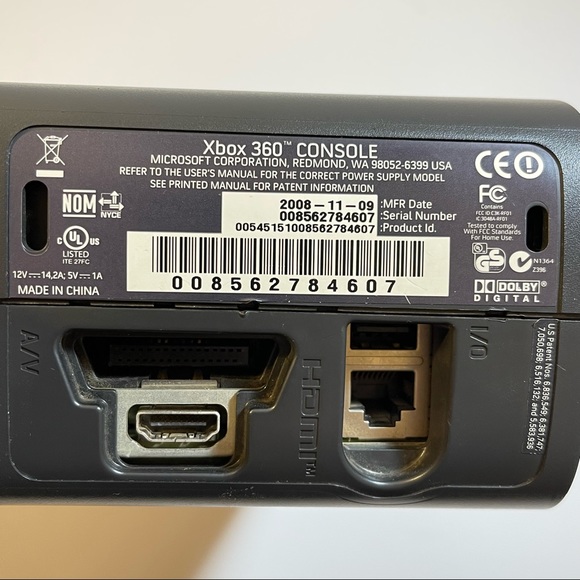 (MEGA BUNDLE) Xbox 360 Console (48) Games & Accessories!! - Picture 11 of 17